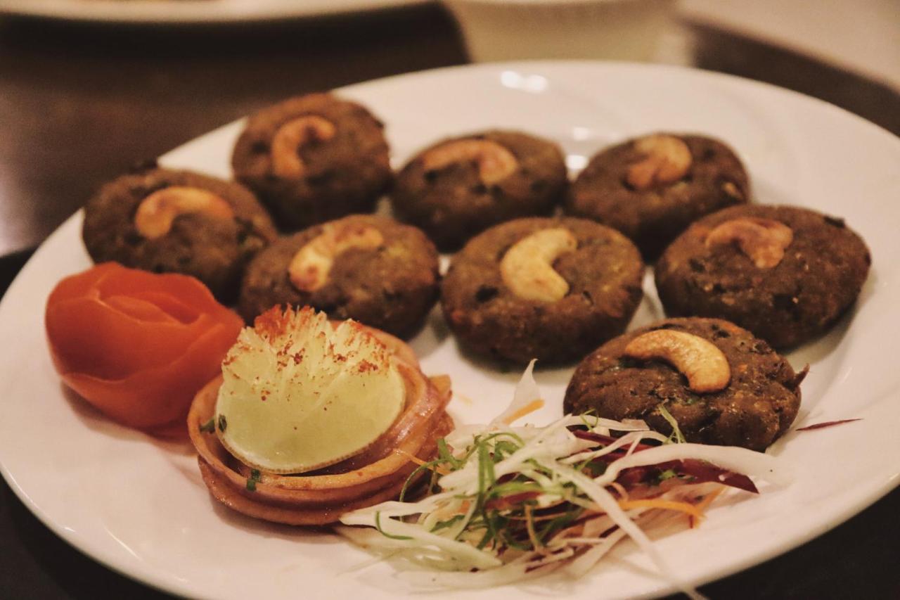Hotel Clarks Collection Bhavnagar Eksteriør bilde