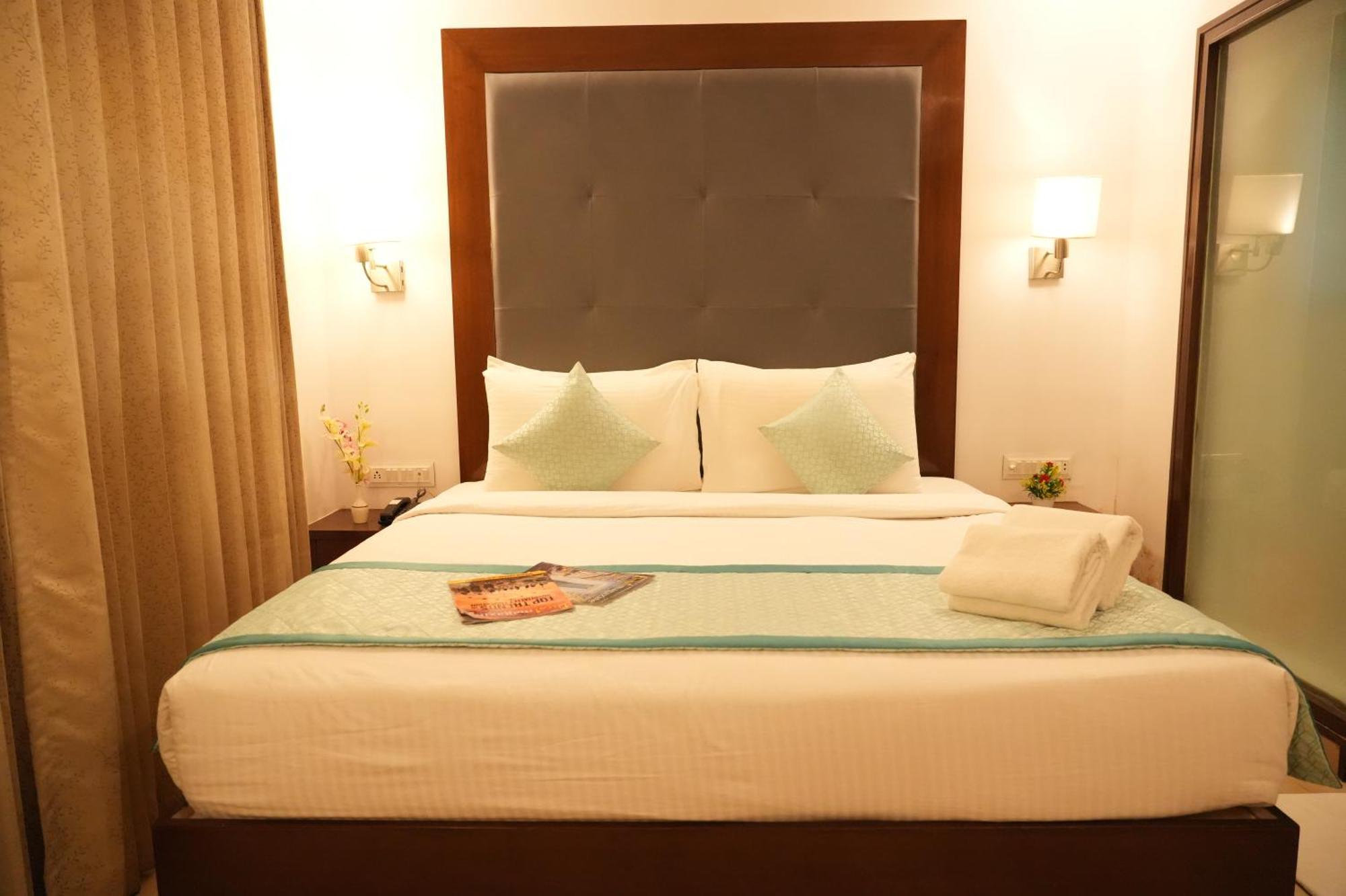 Hotel Clarks Collection Bhavnagar Eksteriør bilde