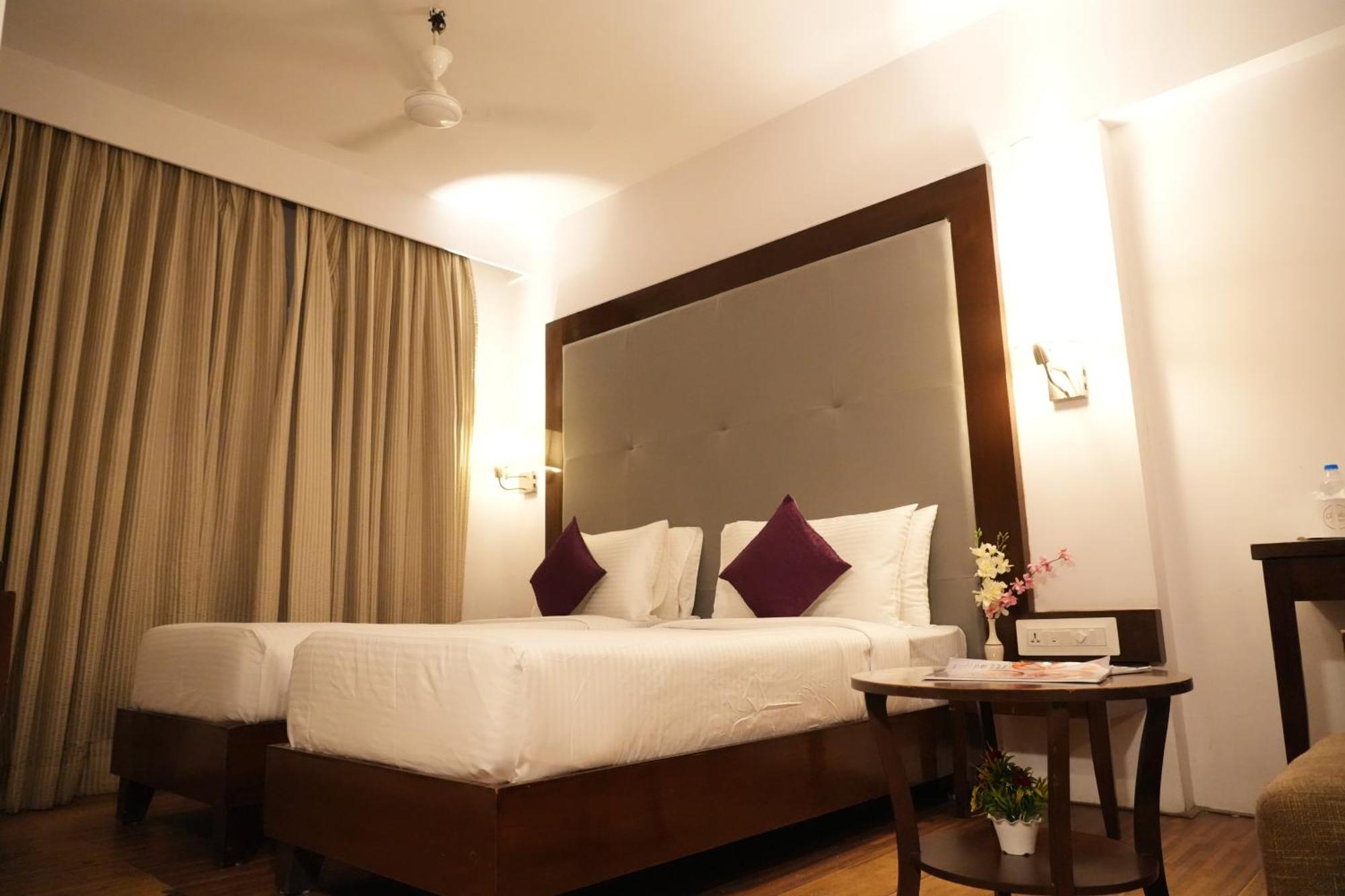 Hotel Clarks Collection Bhavnagar Eksteriør bilde