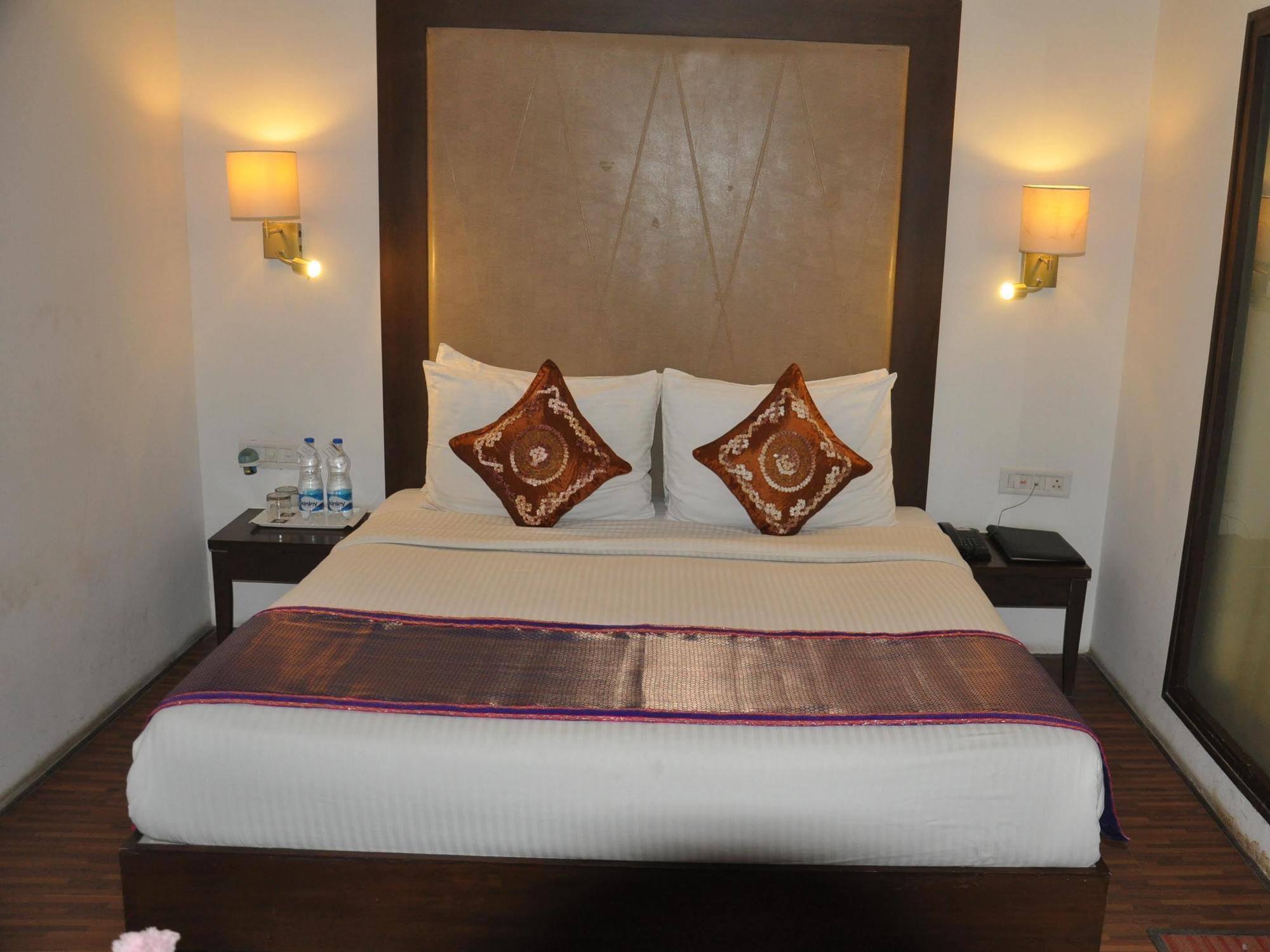 Hotel Clarks Collection Bhavnagar Eksteriør bilde