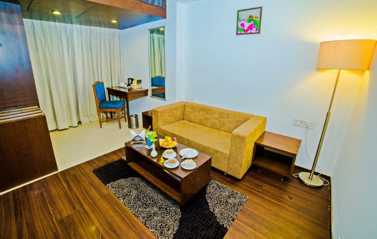 Hotel Clarks Collection Bhavnagar Eksteriør bilde