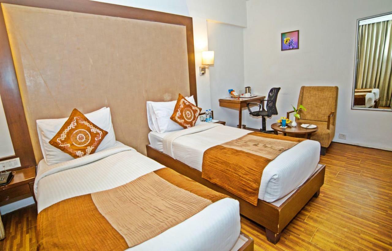 Hotel Clarks Collection Bhavnagar Eksteriør bilde